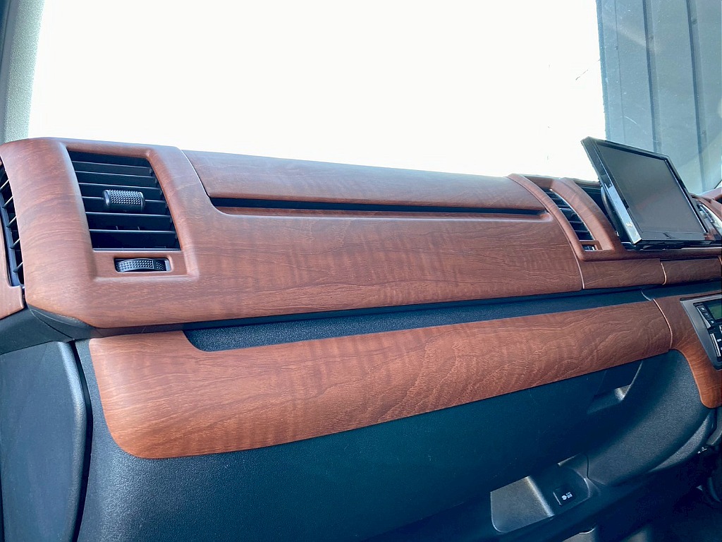 トヨタ ハイエース(17枚目)