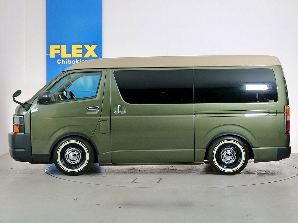 トヨタ ハイエース(5枚目)