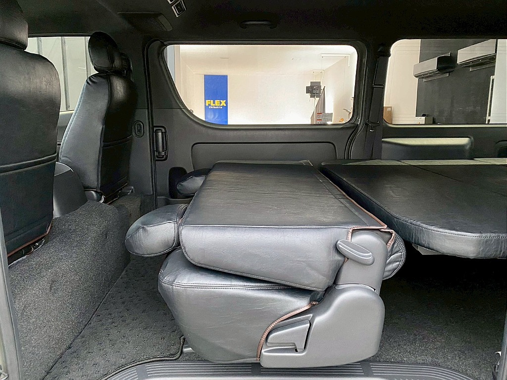 トヨタ ハイエースバン(20枚目)