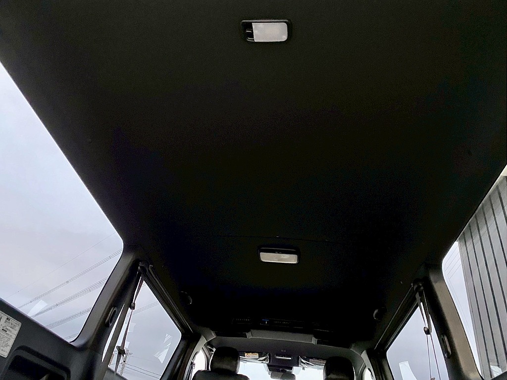 トヨタ ハイエースバン(26枚目)