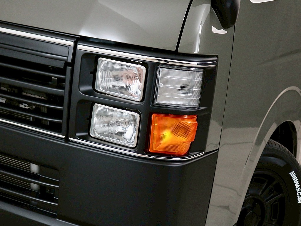 トヨタ ハイエースバン(35枚目)