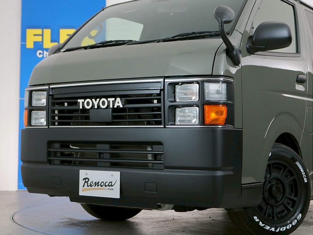 トヨタ ハイエースバン(8枚目)