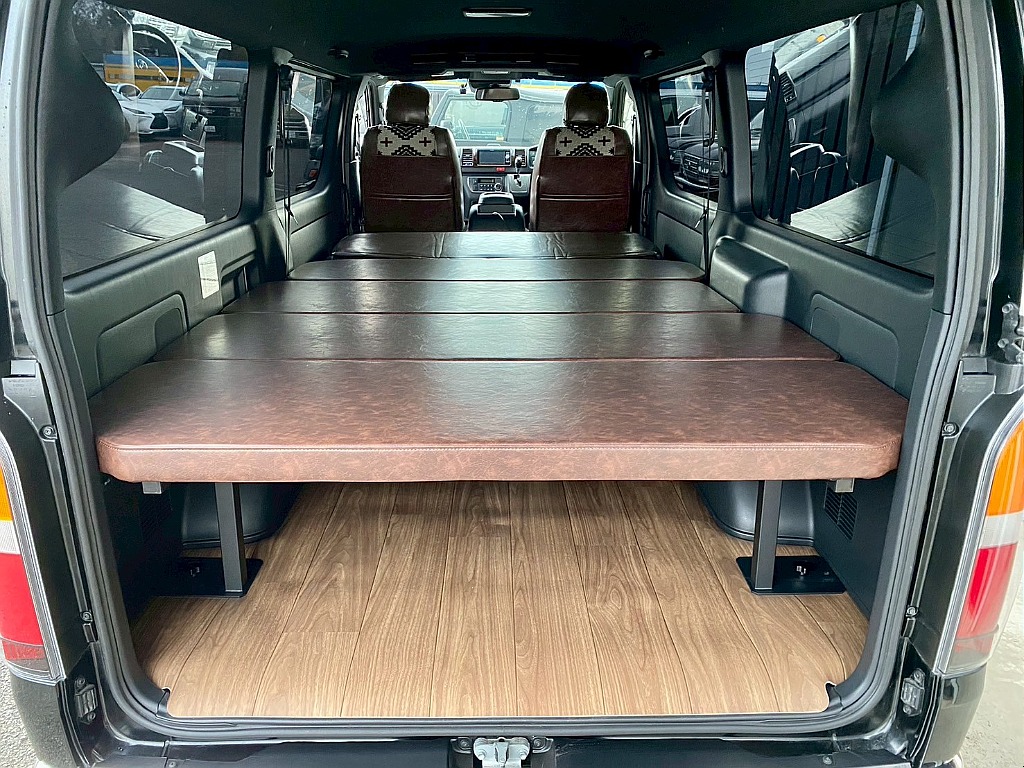 トヨタ ハイエースバン(29枚目)