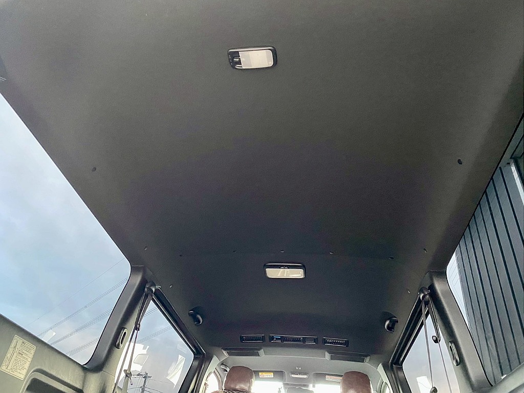 トヨタ ハイエースバン(32枚目)