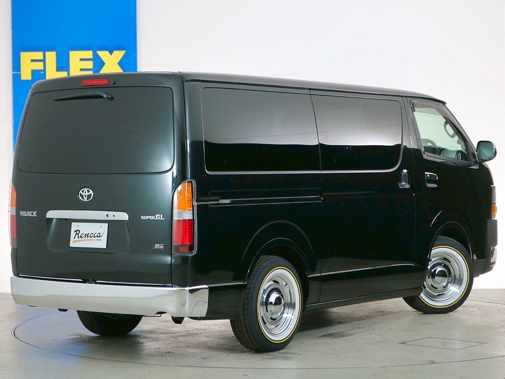 トヨタ ハイエースバン(5枚目)