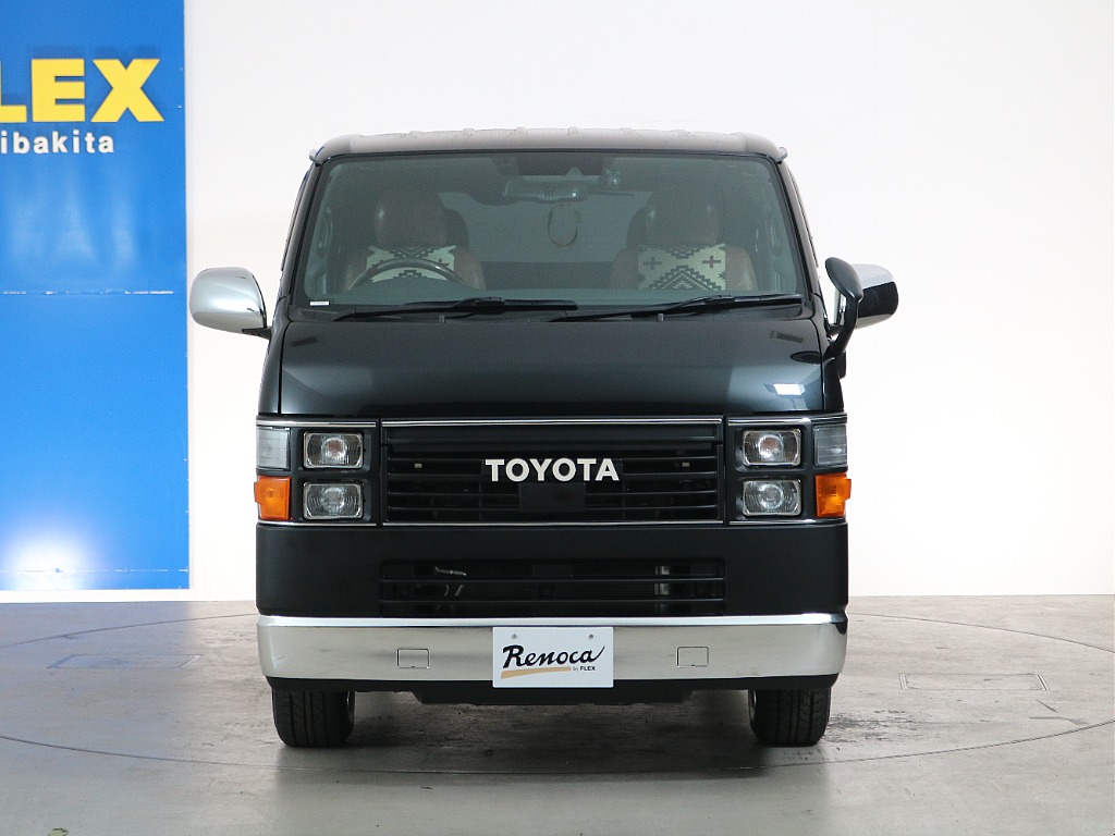 トヨタ ハイエースバン(8枚目)