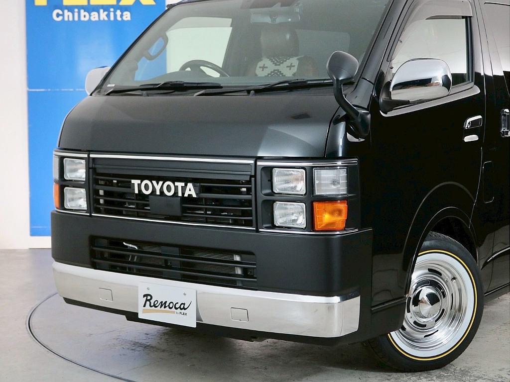 トヨタ ハイエースバン(9枚目)