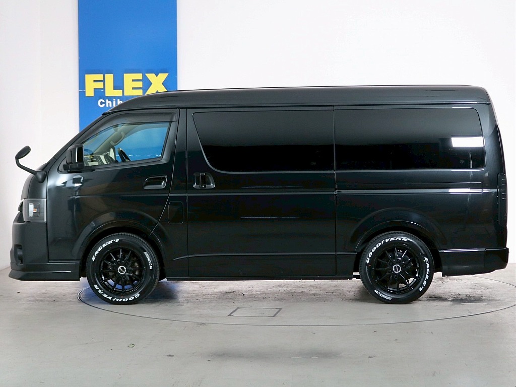 トヨタ ハイエース(5枚目)