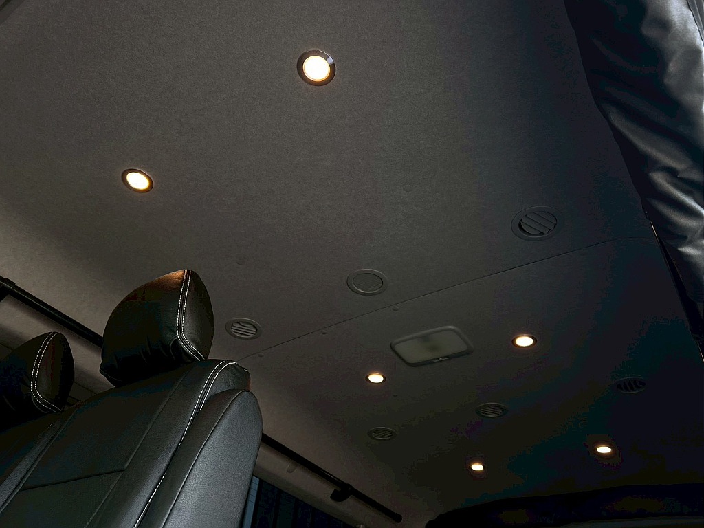 トヨタ ハイエース(54枚目)