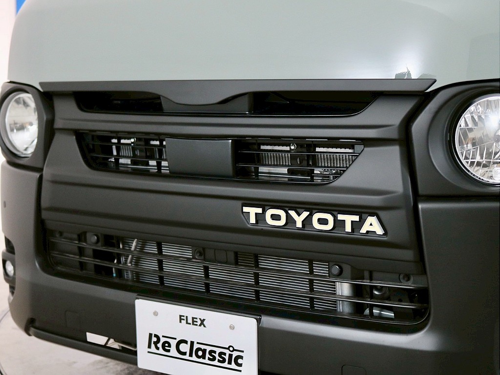 トヨタ ハイエースバン(14枚目)