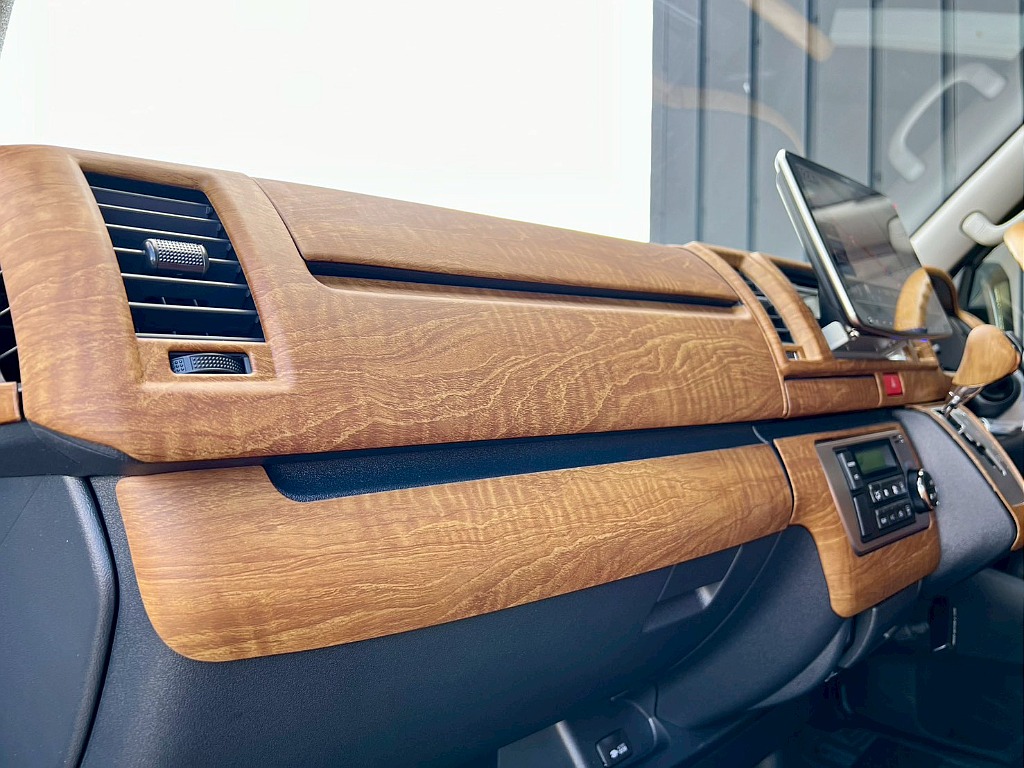 トヨタ ハイエースバン(27枚目)