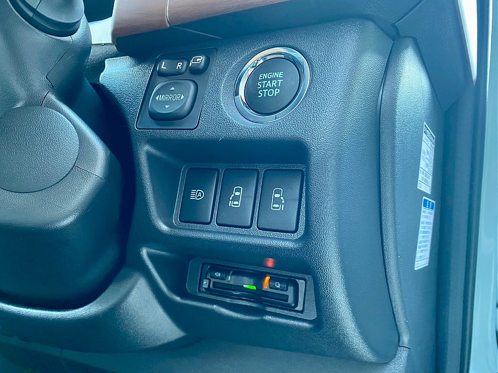 トヨタ ハイエースバン(26枚目)