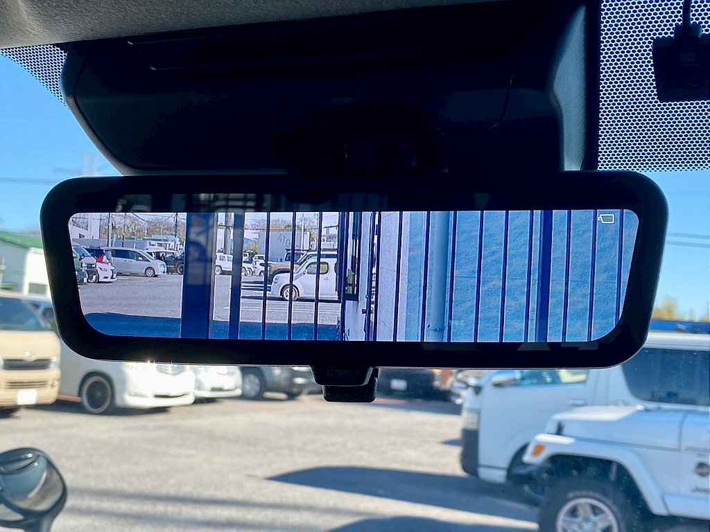 トヨタ ハイエースバン(27枚目)