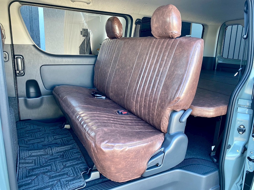 トヨタ ハイエースバン(35枚目)