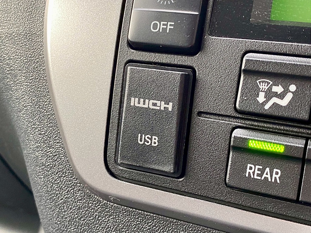 常時７０台以上のハイエース在庫数、フレックス株式会社ハイエース千葉北店！