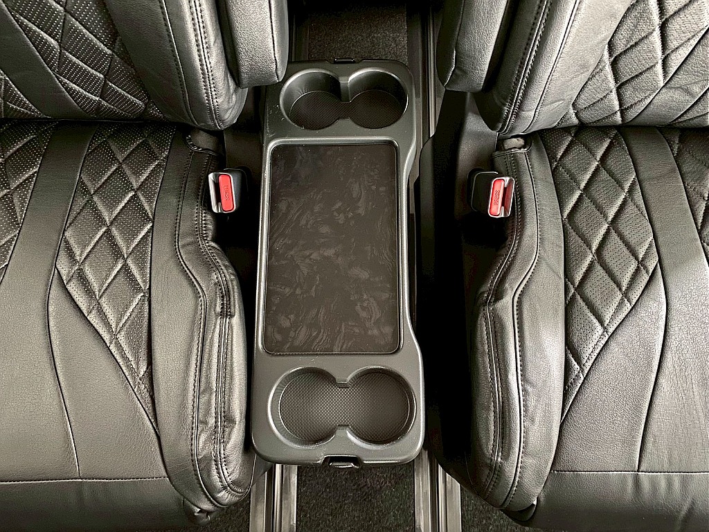 トヨタ ハイエース(18枚目)