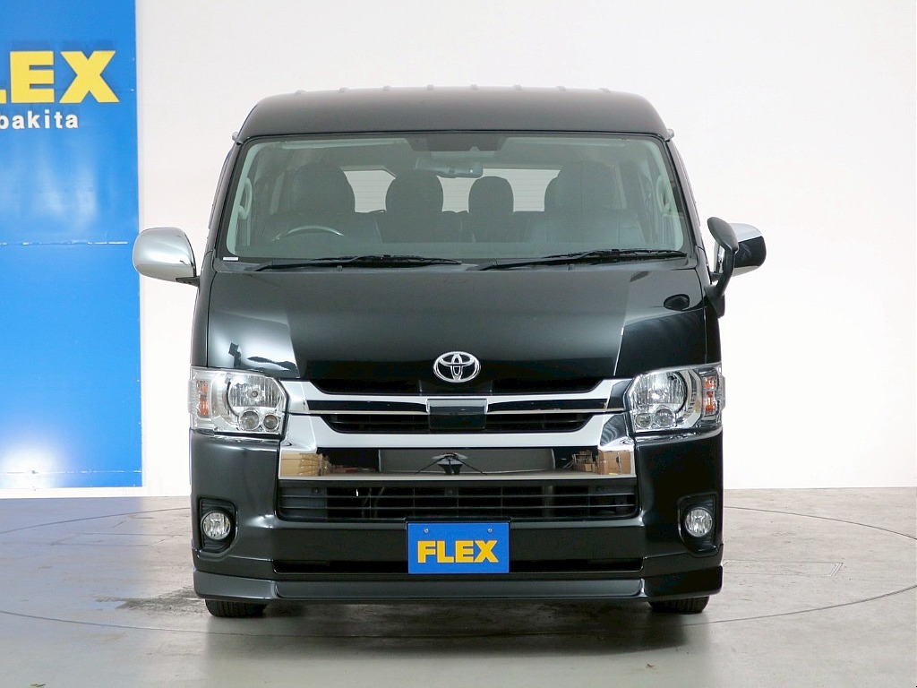 トヨタ ハイエース(8枚目)