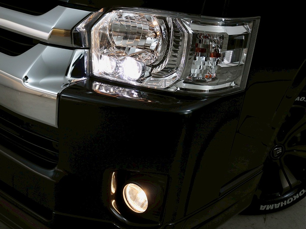 トヨタ ハイエース(9枚目)