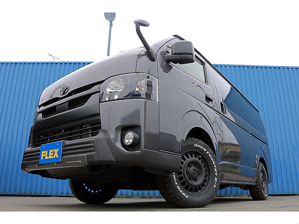 常時７０台以上のハイエース在庫数、フレックス株式会社ハイエース千葉北店！