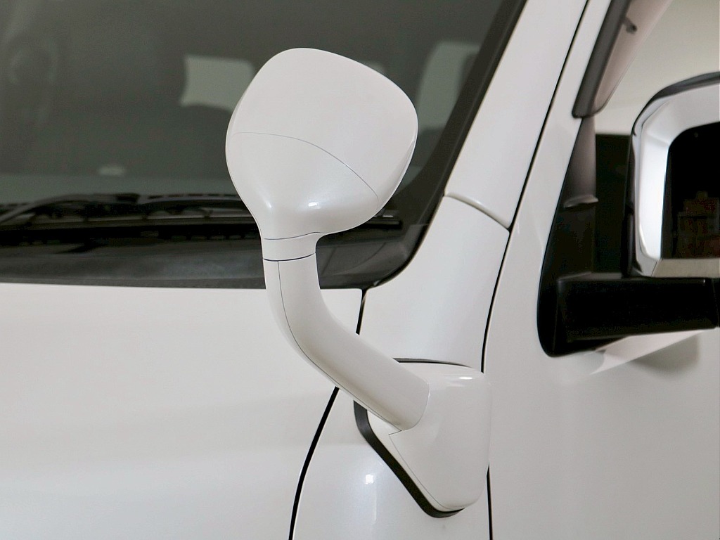 トヨタ ハイエース(11枚目)