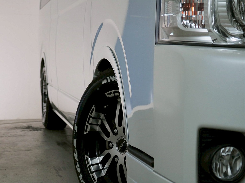 トヨタ ハイエース(12枚目)