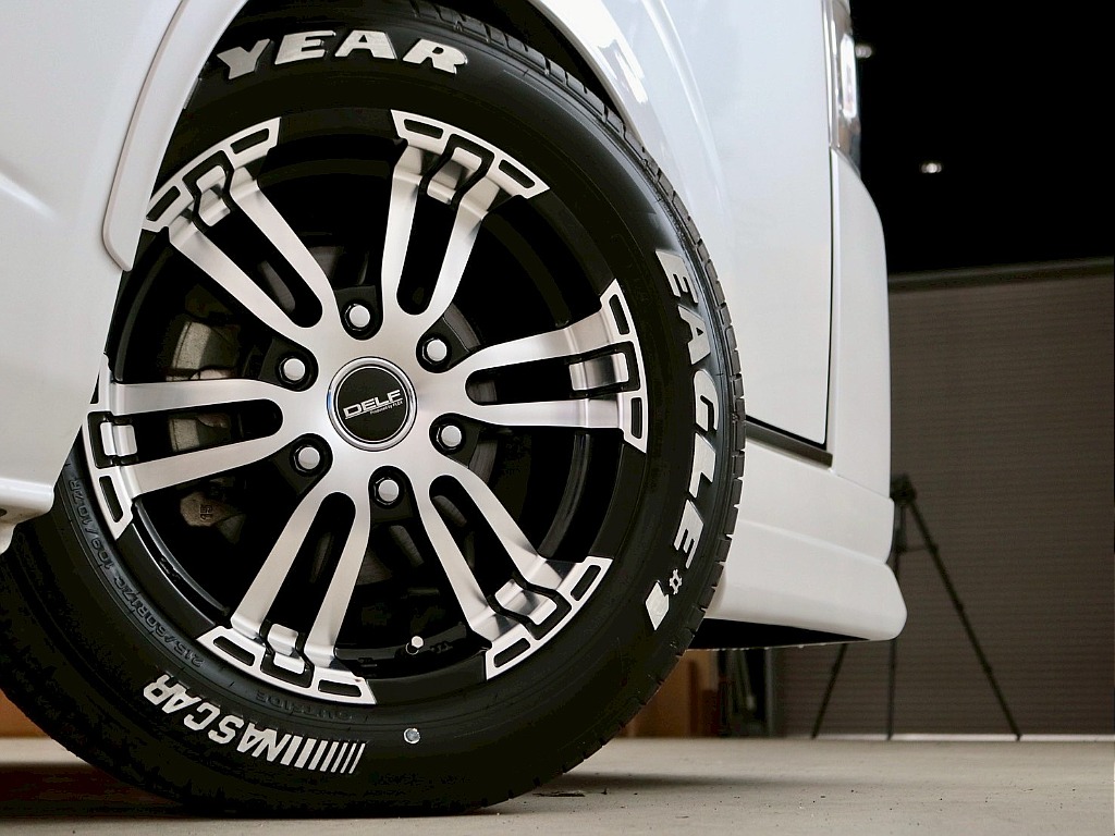 トヨタ ハイエース(13枚目)