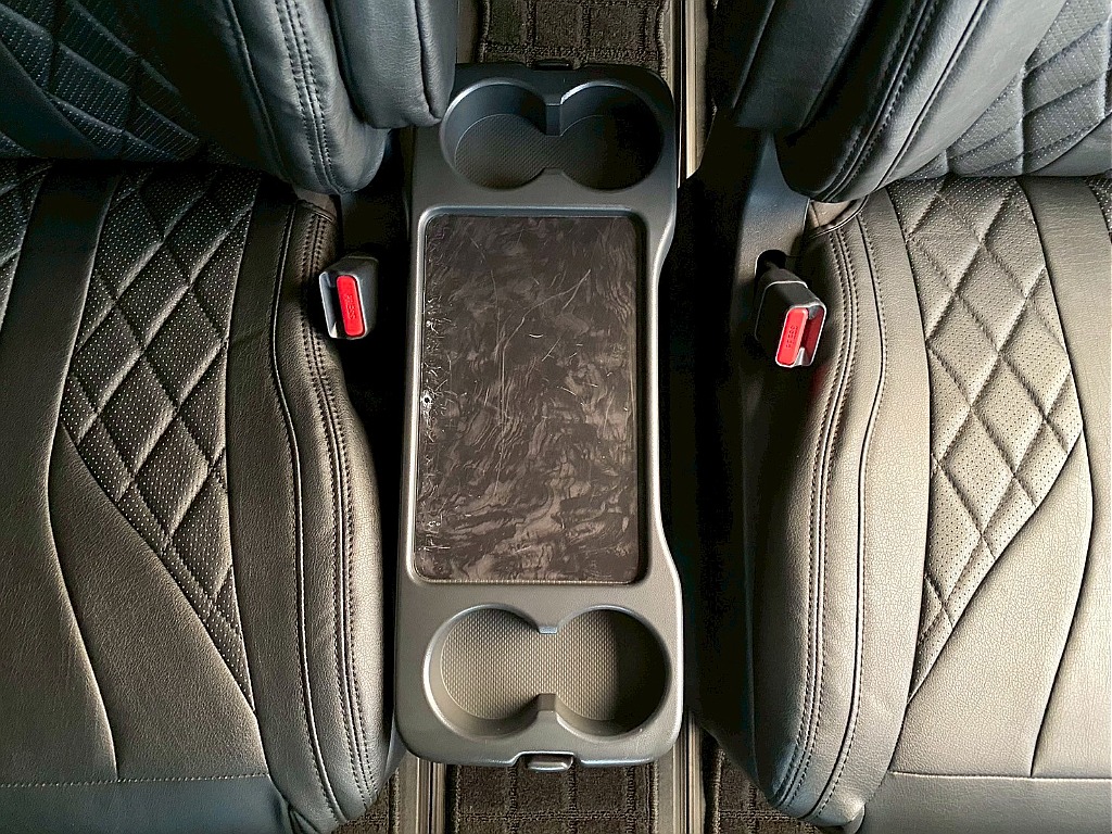 トヨタ ハイエース(18枚目)