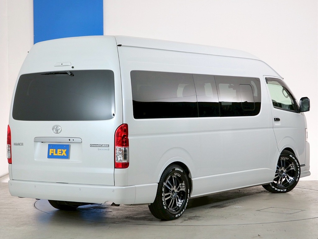 トヨタ ハイエース(5枚目)