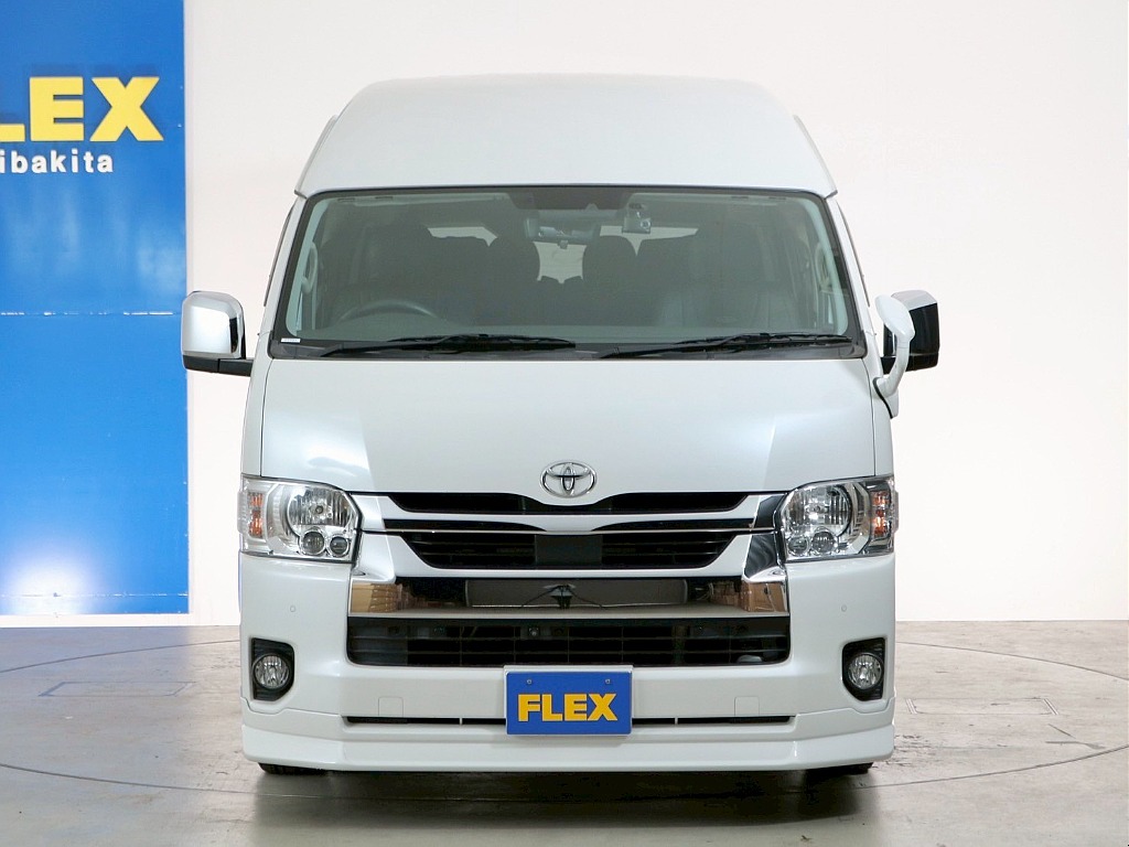 トヨタ ハイエース(8枚目)