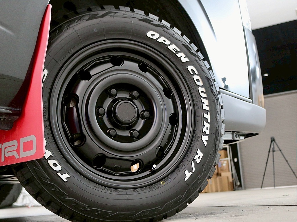 トヨタ ハイエースバン(11枚目)