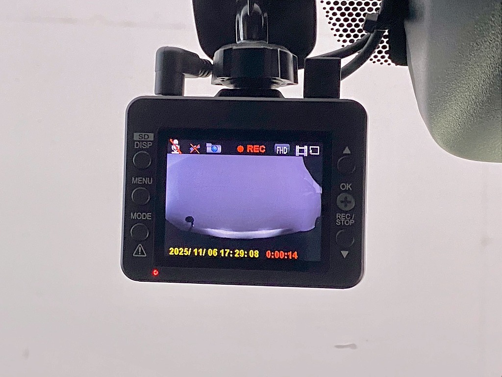 トヨタ ハイエースバン(17枚目)