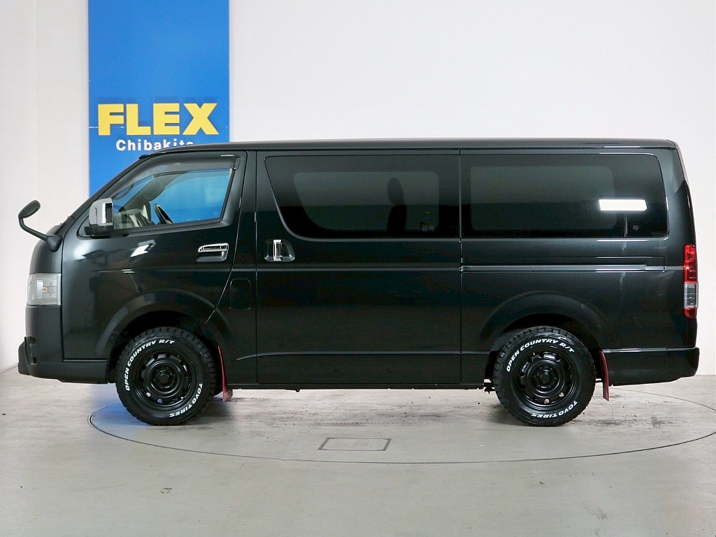 トヨタ ハイエースバン(6枚目)