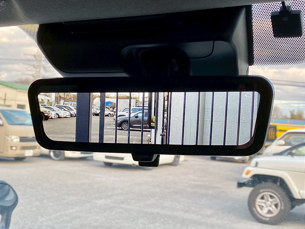 トヨタ ハイエース(24枚目)