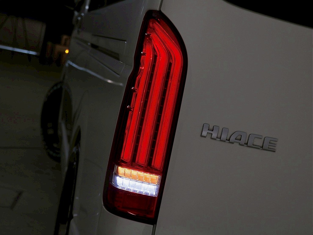 トヨタ ハイエース(12枚目)