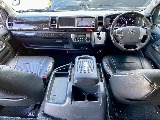 トヨタ ハイエース(2枚目)