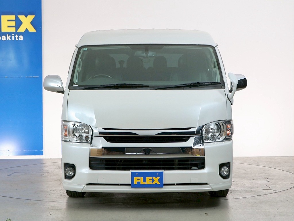 トヨタ ハイエース(8枚目)