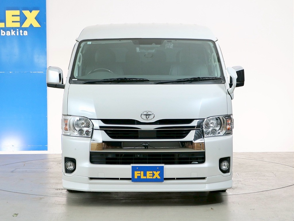 トヨタ ハイエース(8枚目)