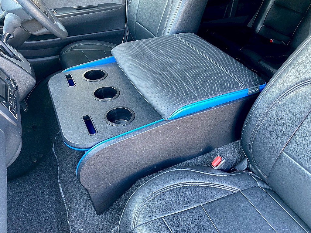 トヨタ ハイエース(13枚目)