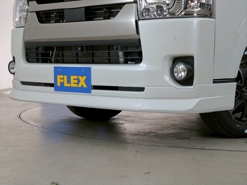 FLEXオリジナルのデルフィーノラインフロントスポイラー装着！