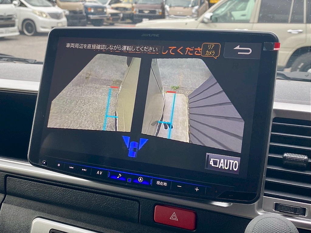メーカーオプション　パノラミックビューモニター♪