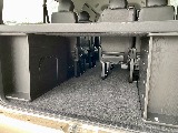 ベッドマット下部にはお荷物の収納が可能です♪