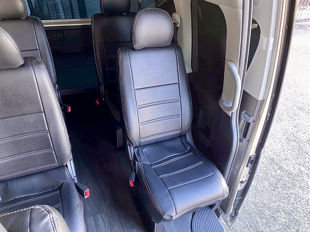 トヨタ ハイエース(40枚目)