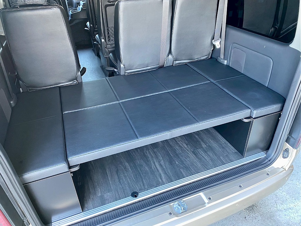 トヨタ ハイエース(49枚目)