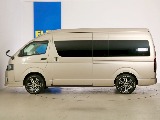 トヨタ ハイエース(5枚目)