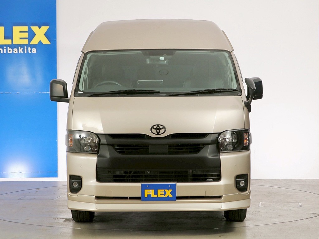 トヨタ ハイエース(7枚目)