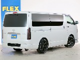 トヨタ ハイエースバン(4枚目)