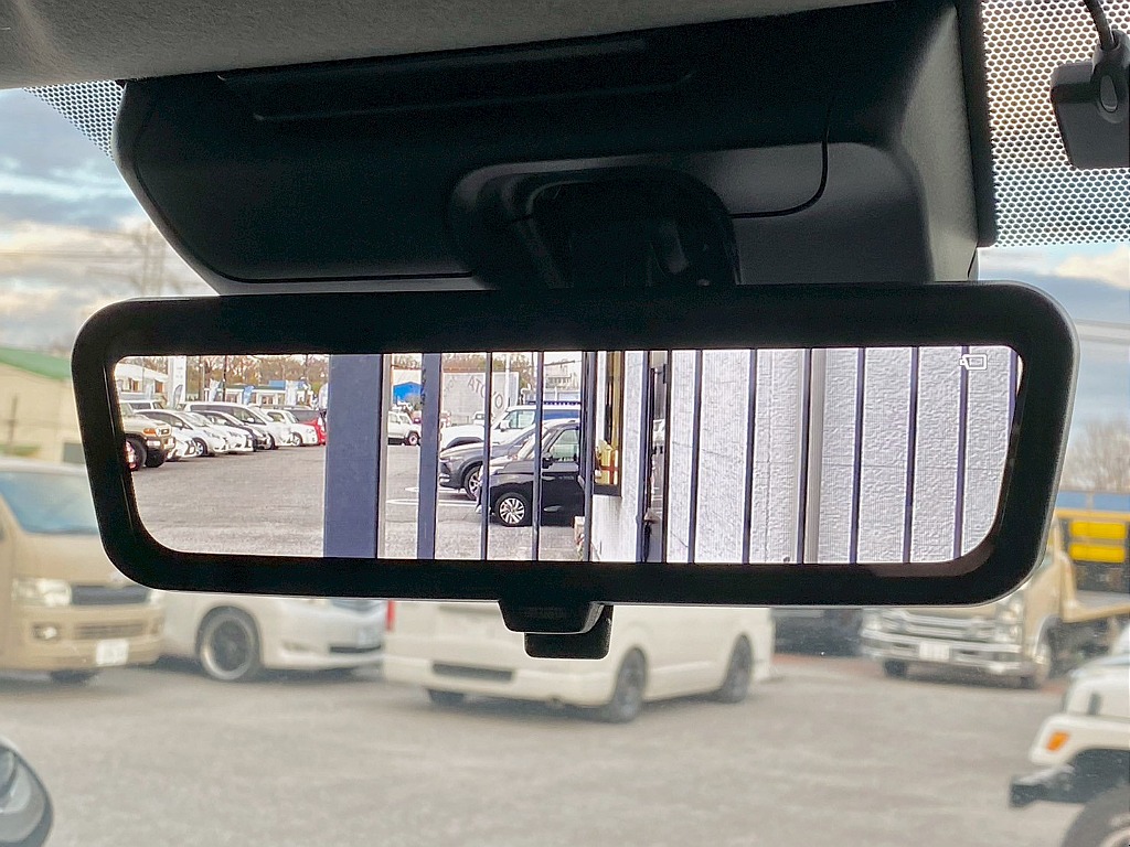 トヨタ ハイエース(21枚目)