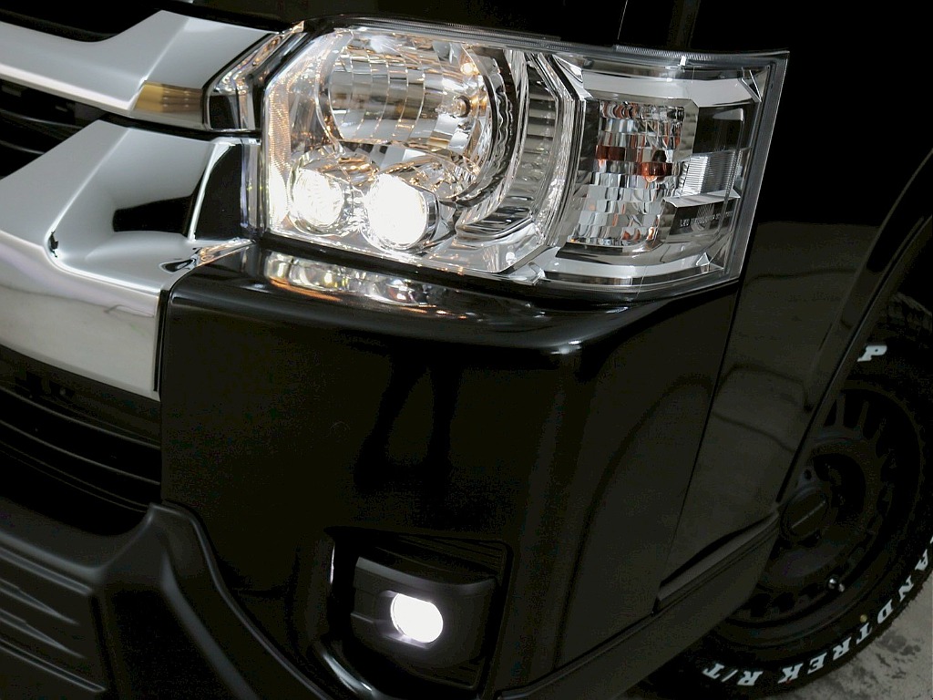 トヨタ ハイエース(9枚目)