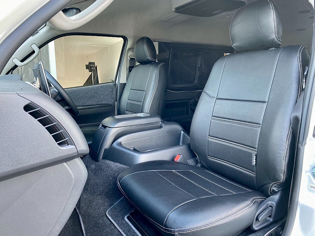 トヨタ&nbsp;ハイエース&nbsp;ワゴン2.7GLロング ミドルルーフ&nbsp;内装アレンジ Ｖｅｒ５&nbsp;千葉県の詳細画像&nbsp;その13