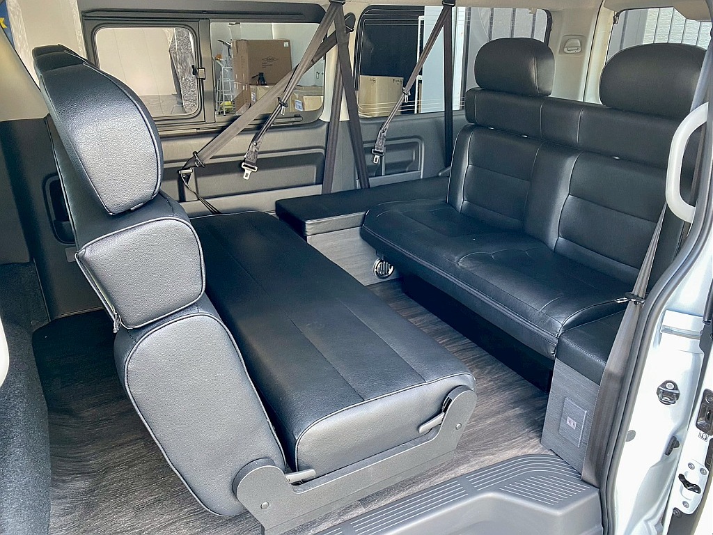 対面にするとお出かけが楽しいですね！